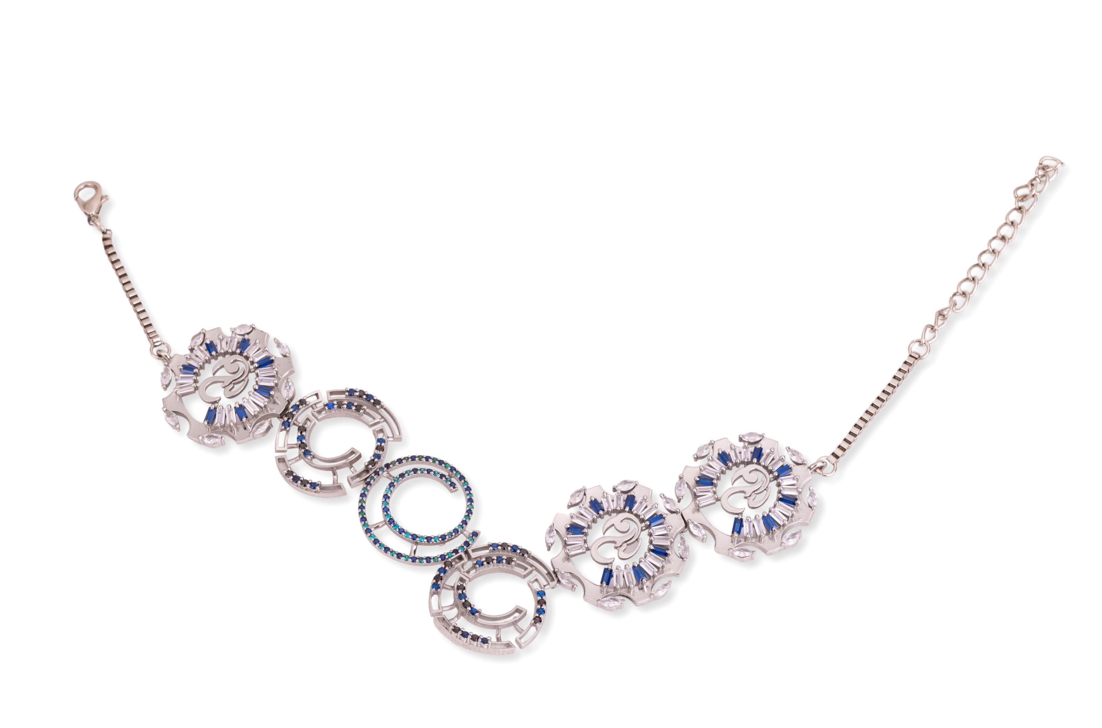 LE CERCLE NECKPIECE