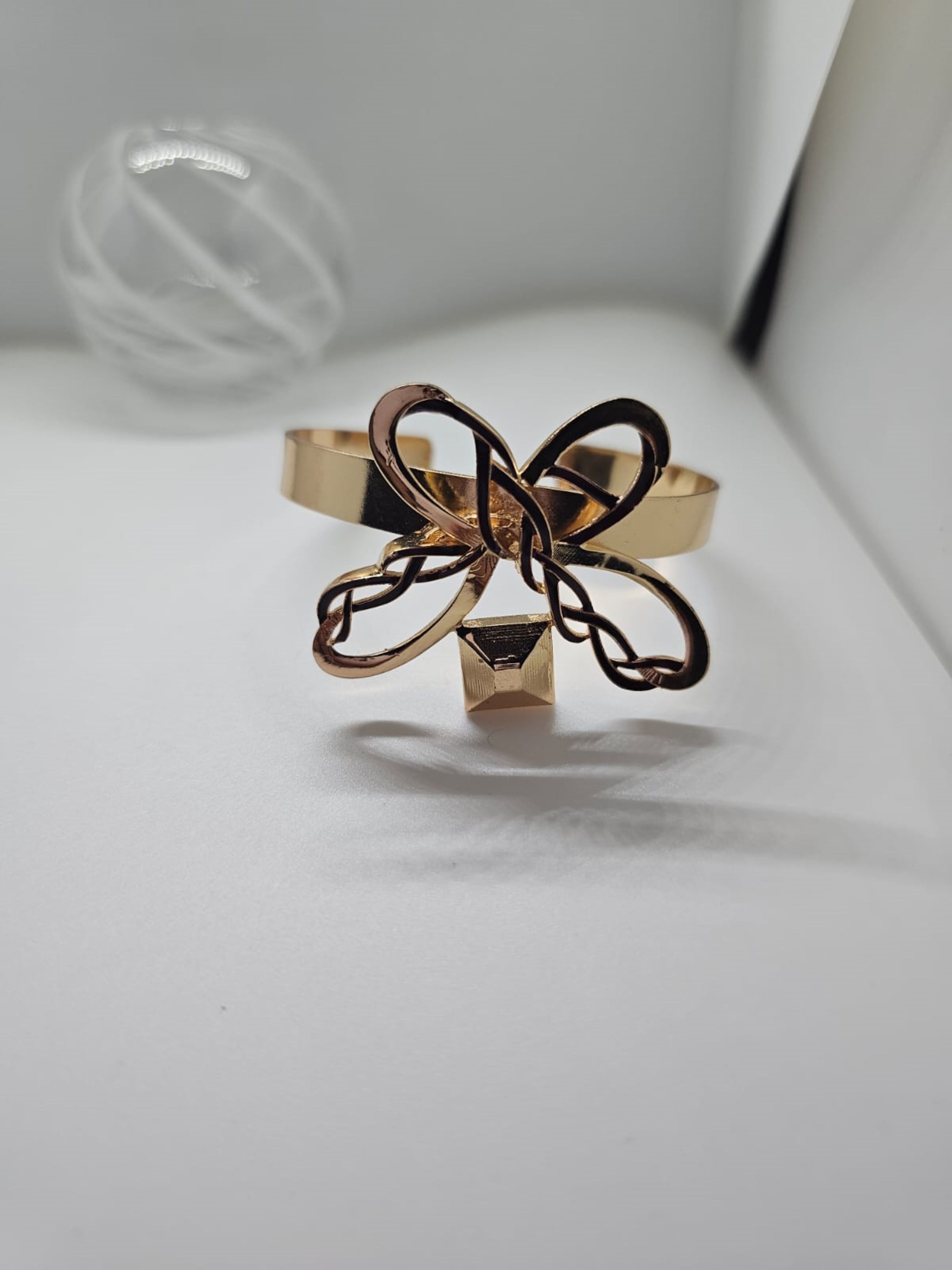INFINITY BRACELET