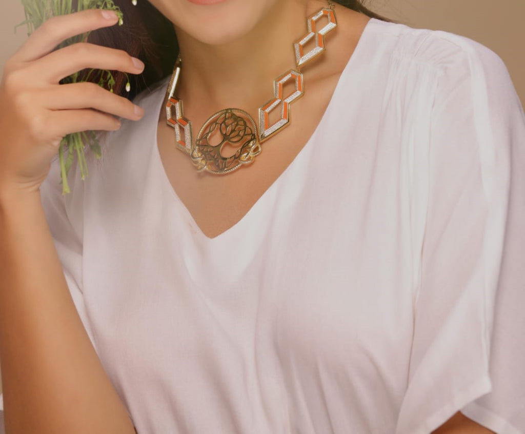 LE LOSANGE NECKPIECE
