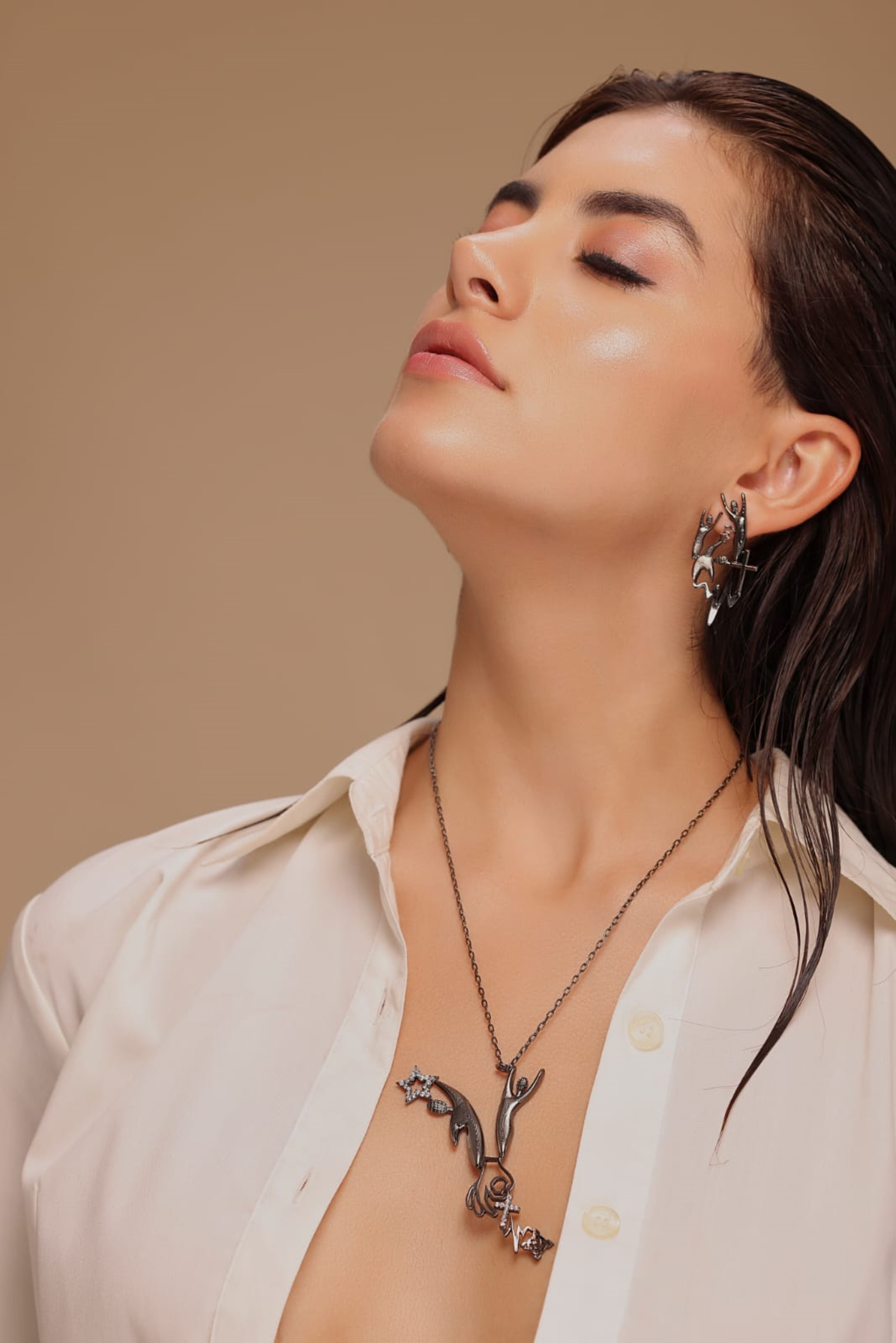 LA CROIX PENDANT