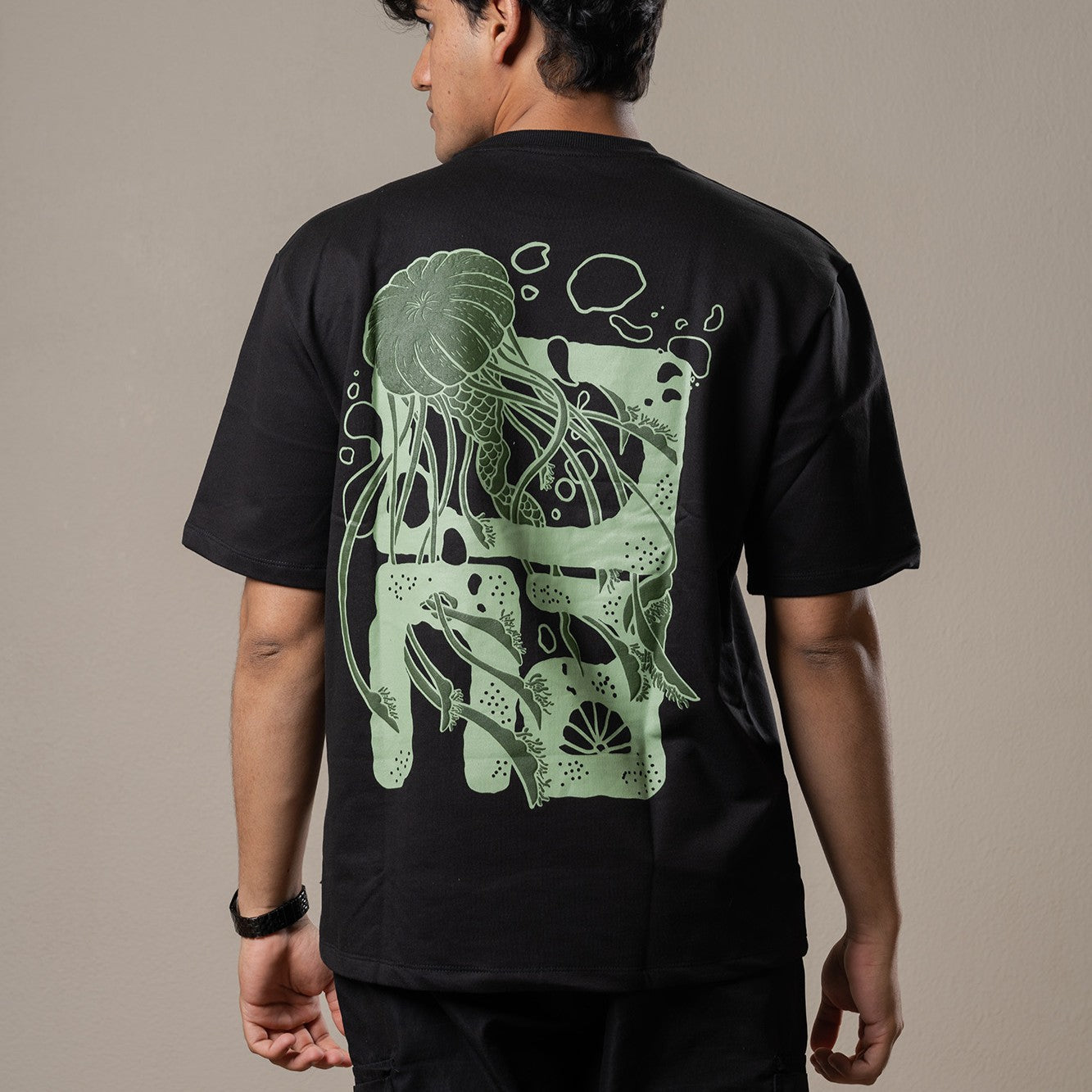 Float (Black)