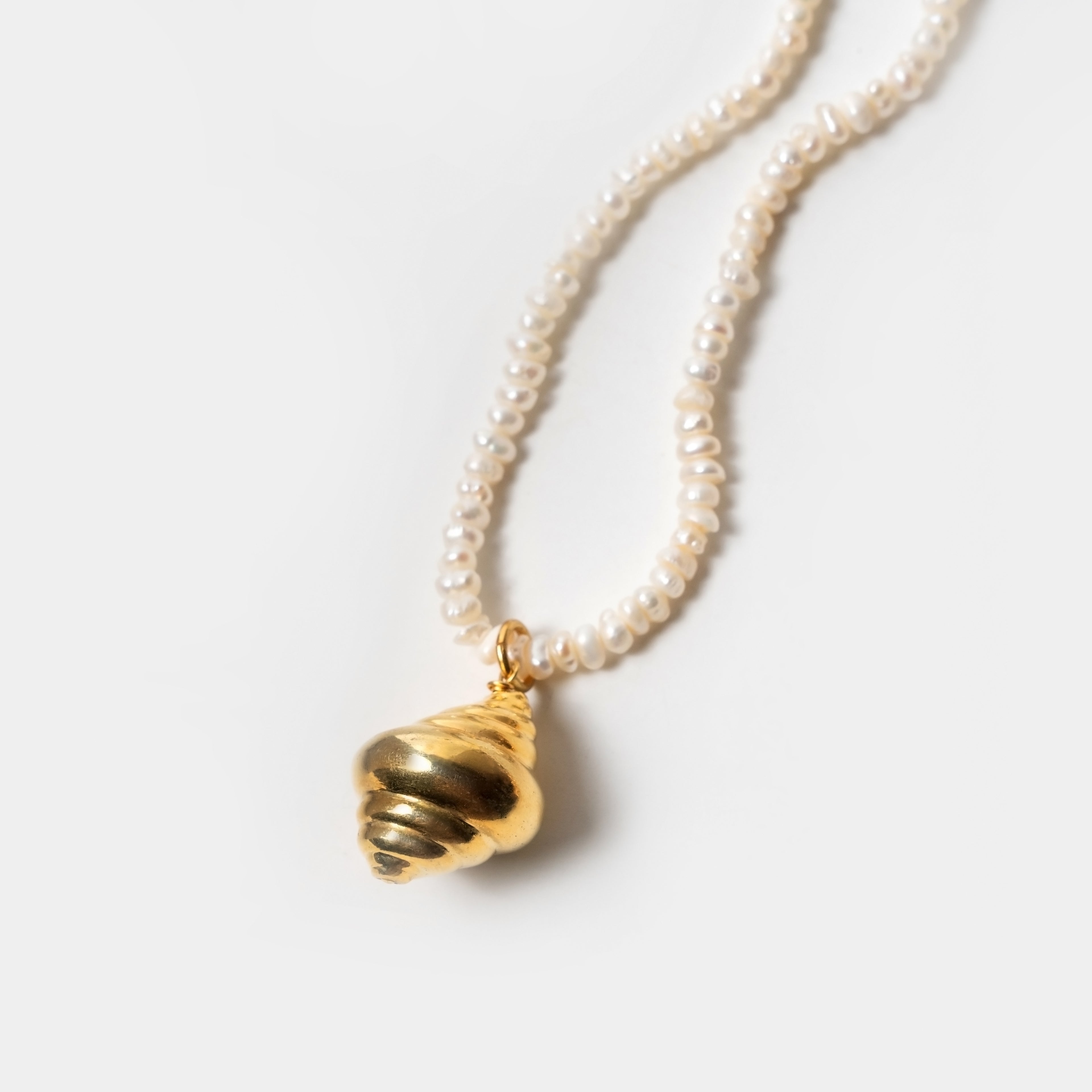 Tulip Shell Pearl Necklace