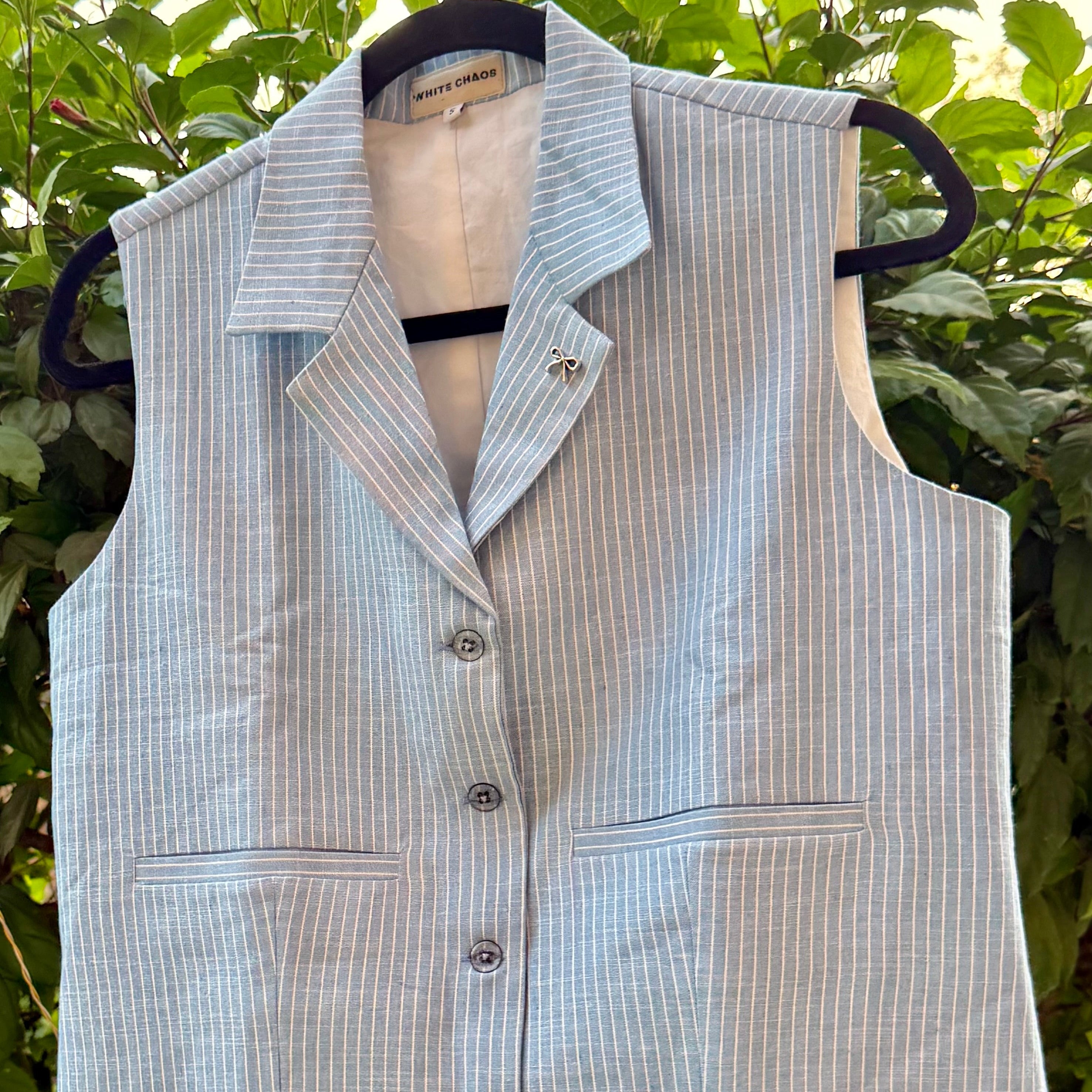 Bowie vest
