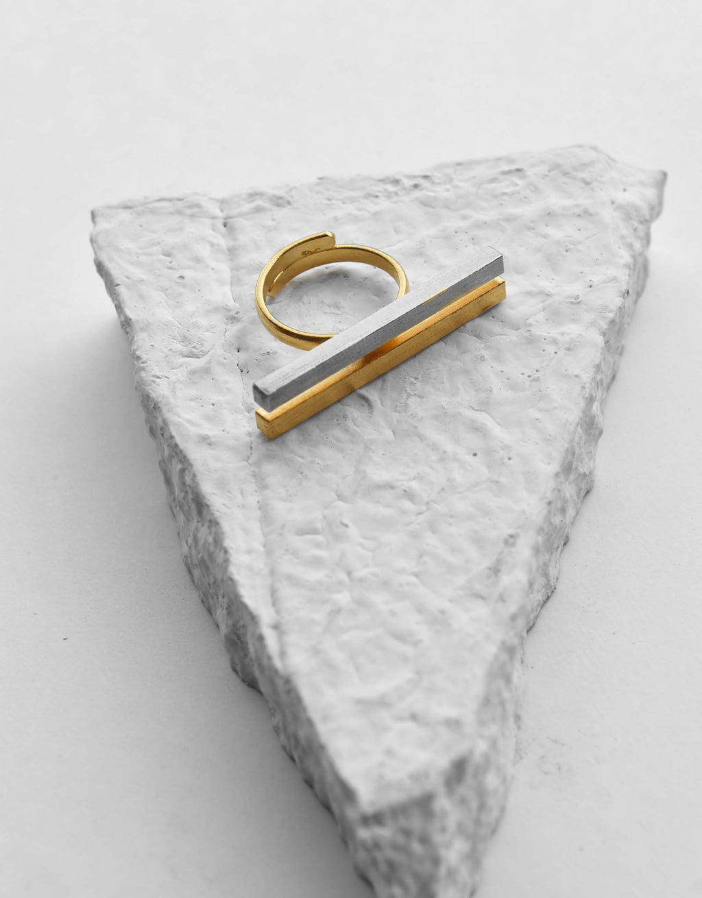 OBLIQUE