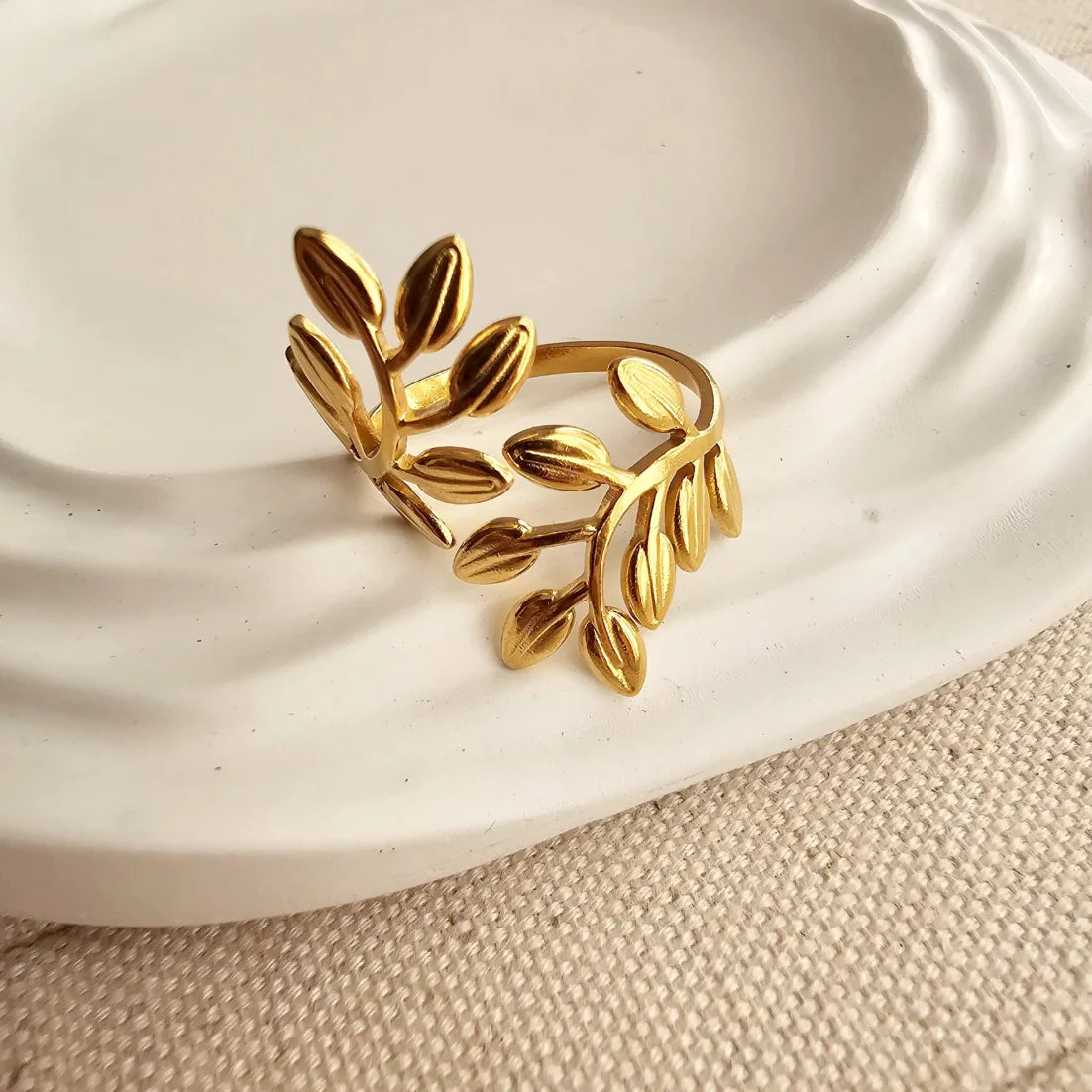 Open Leaf Adjustable Ring